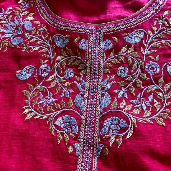 Aurelia red sleeveless embroidered Top from India size Medium - Picture 5 of 8